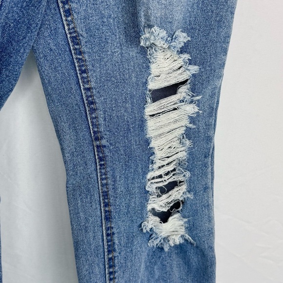 Tinseltown Medium Wash Jeans - Picture 7 of 13